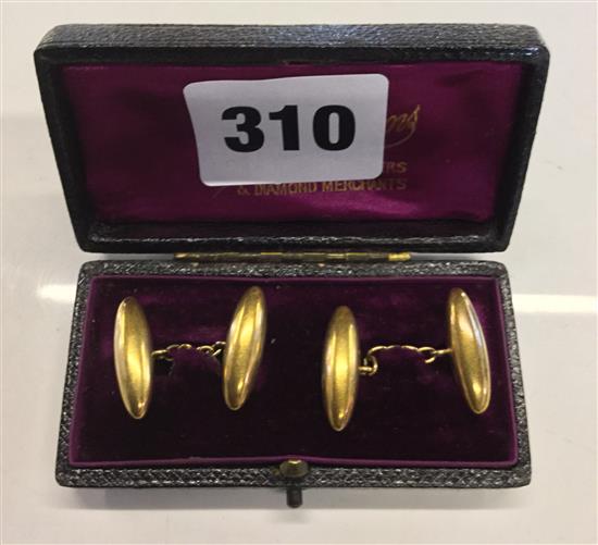 Pair 15ct cufflinks